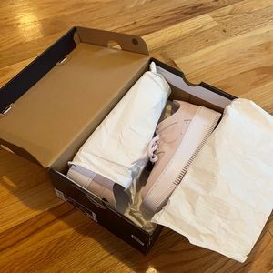 Nike Air Force 1 Sage Low blush/white Size 7.5